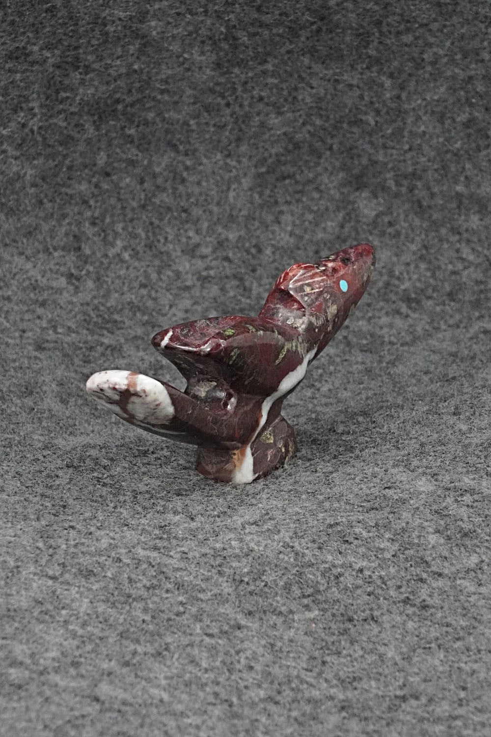 Roadrunner Zuni Fetish Carving - Kenric Laiwakete