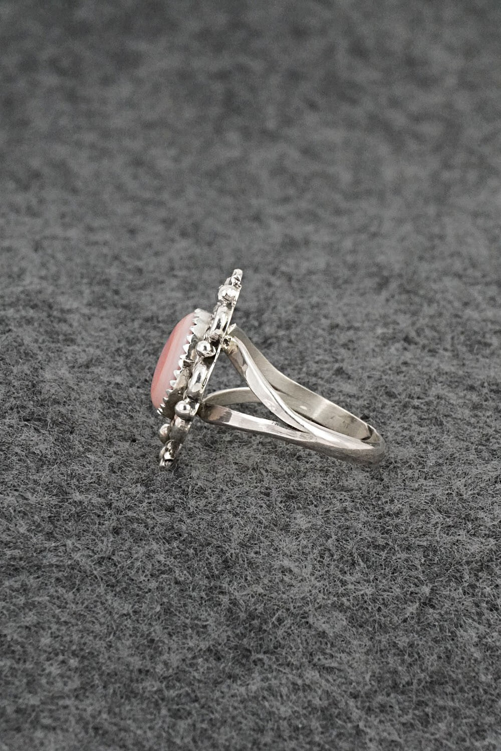 Conch Shell & Sterling Silver Ring - Frieda Martinez - Size 6