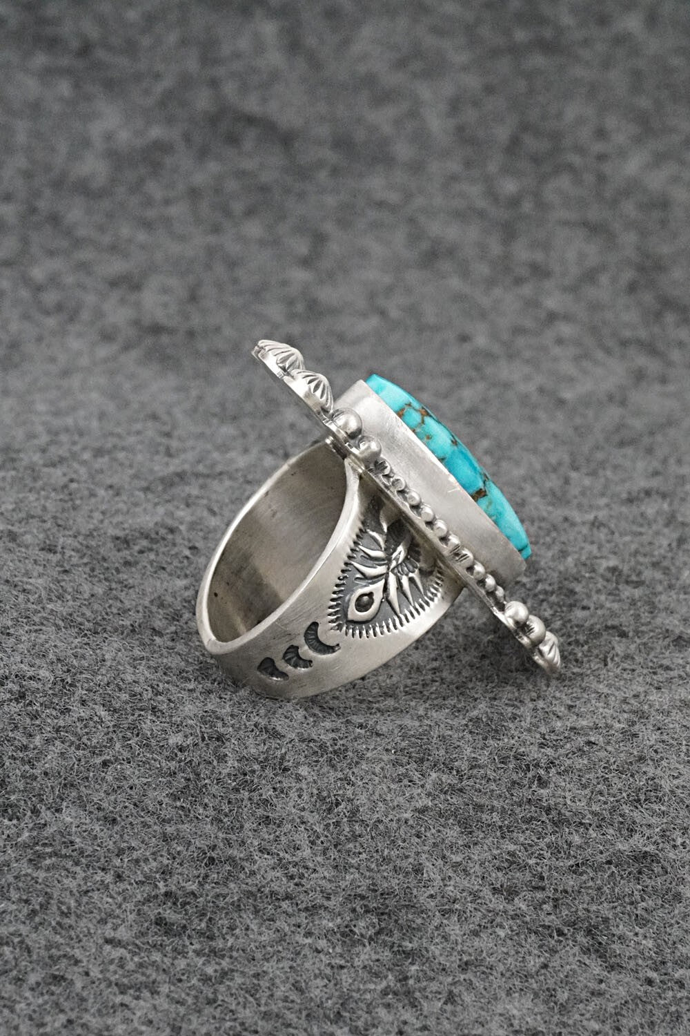 Turquoise & Sterling Silver Ring - Tom Lewis - Size 8