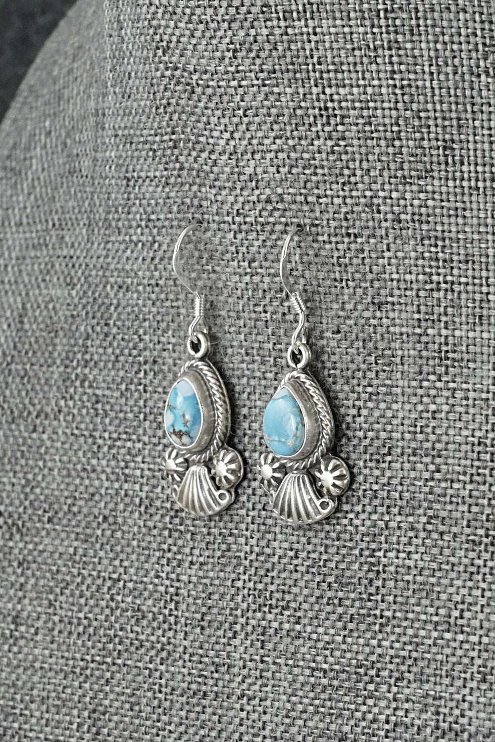 Turquoise & Sterling Silver Earrings - Verley Betone