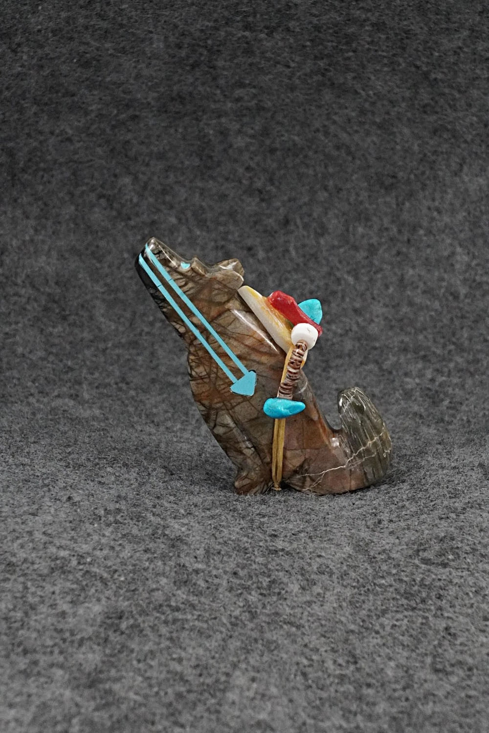 Wolf Zuni Fetish Carving - Rodney Laiwakete