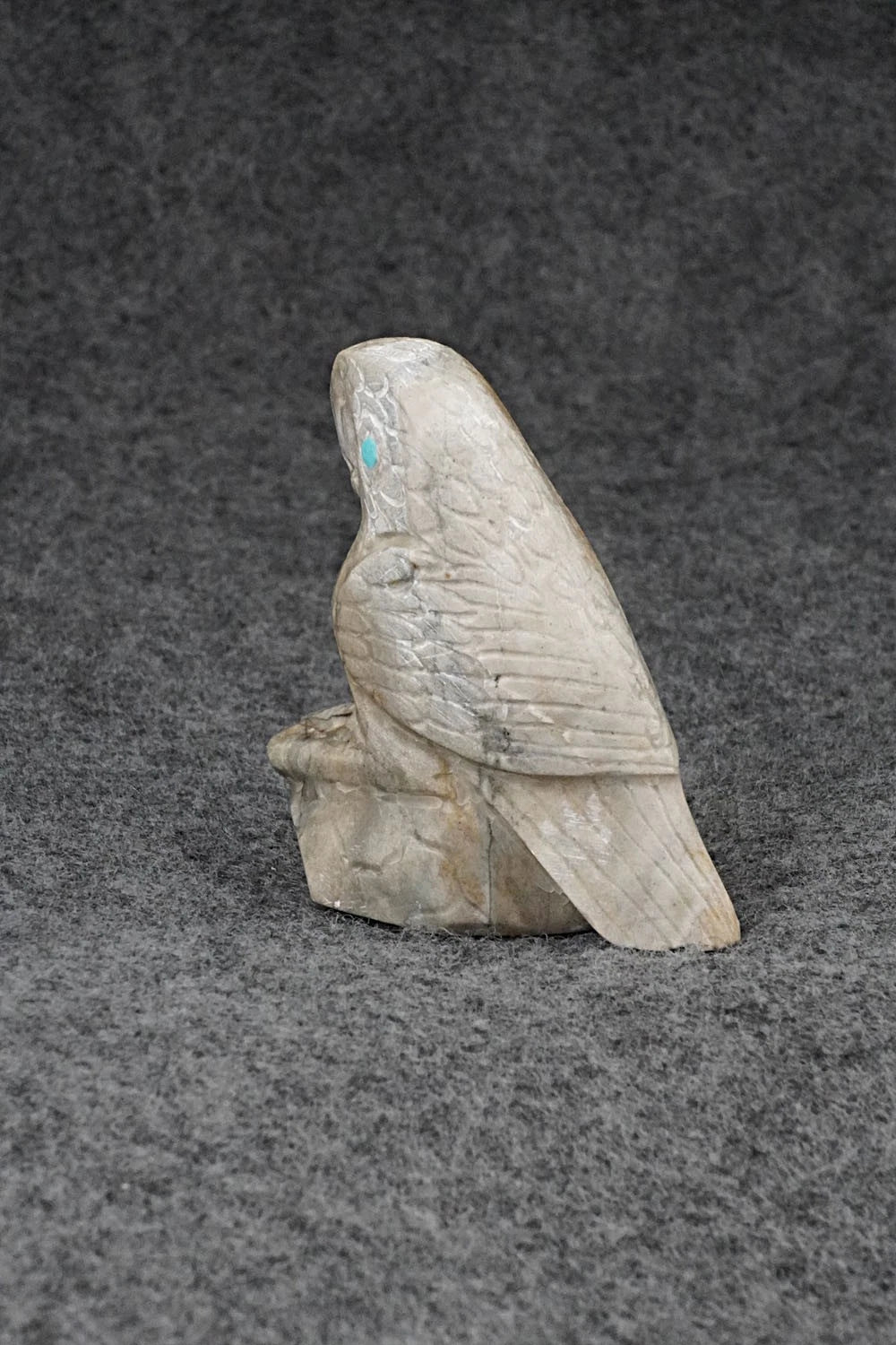 Parrot Zuni Fetish Carving - Michael Coble