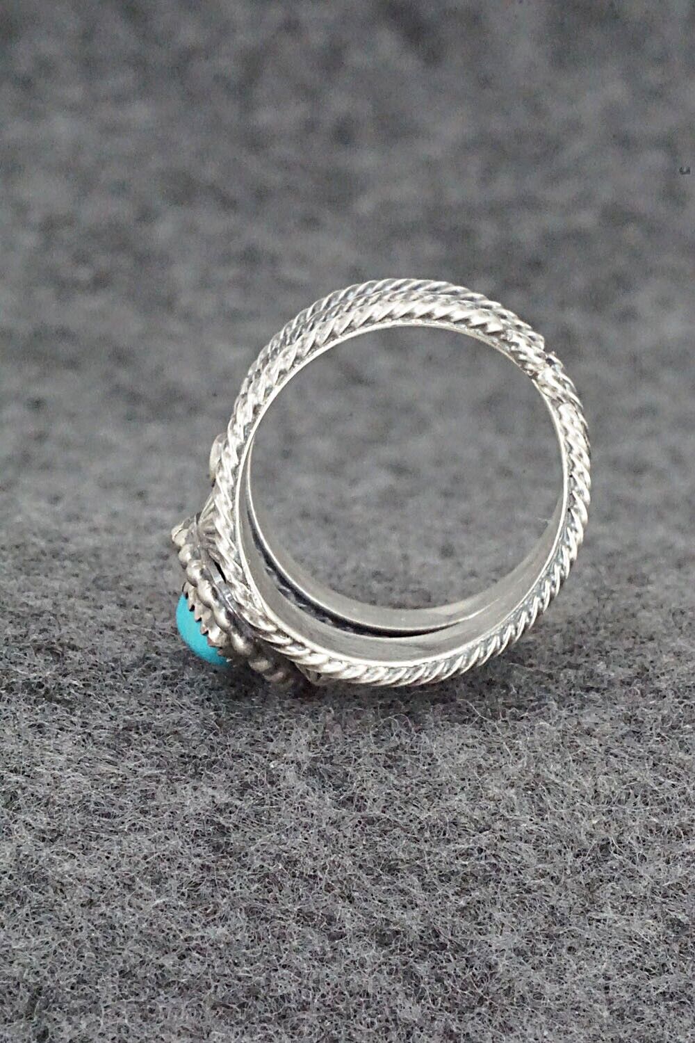 Turquoise & Sterling Silver Ring - Tom Lewis - Size 8