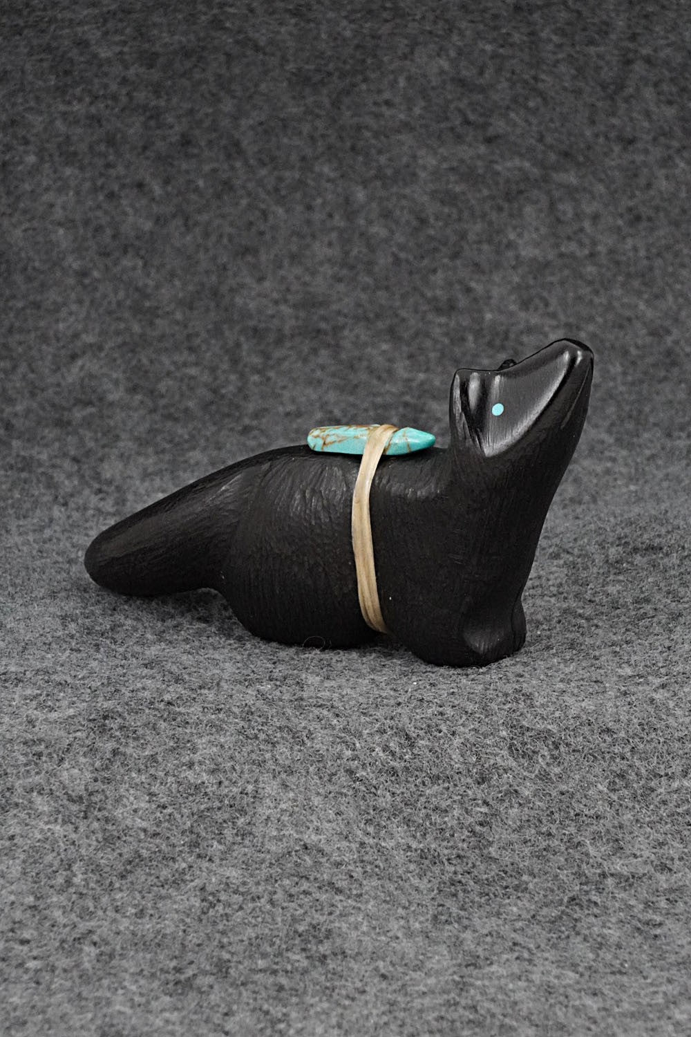 Wolf Zuni Fetish Carving - Herbert Halate