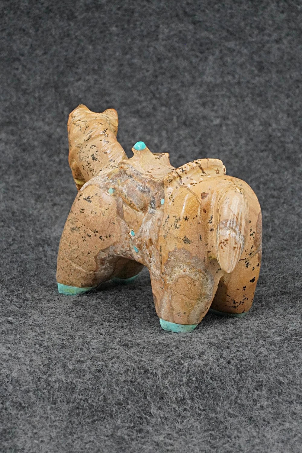 Horse Zuni Fetish Carving - Freddie Leekya