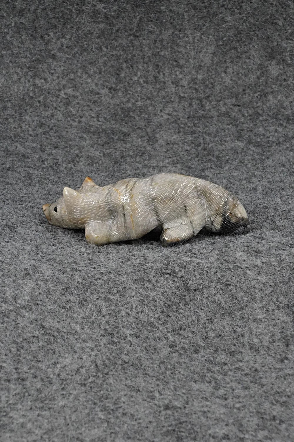 Badger Zuni Fetish Carving - Randy Lucio