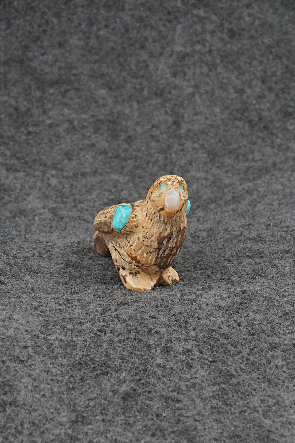 Bird Zuni Fetish Carving - Freddie Leekya