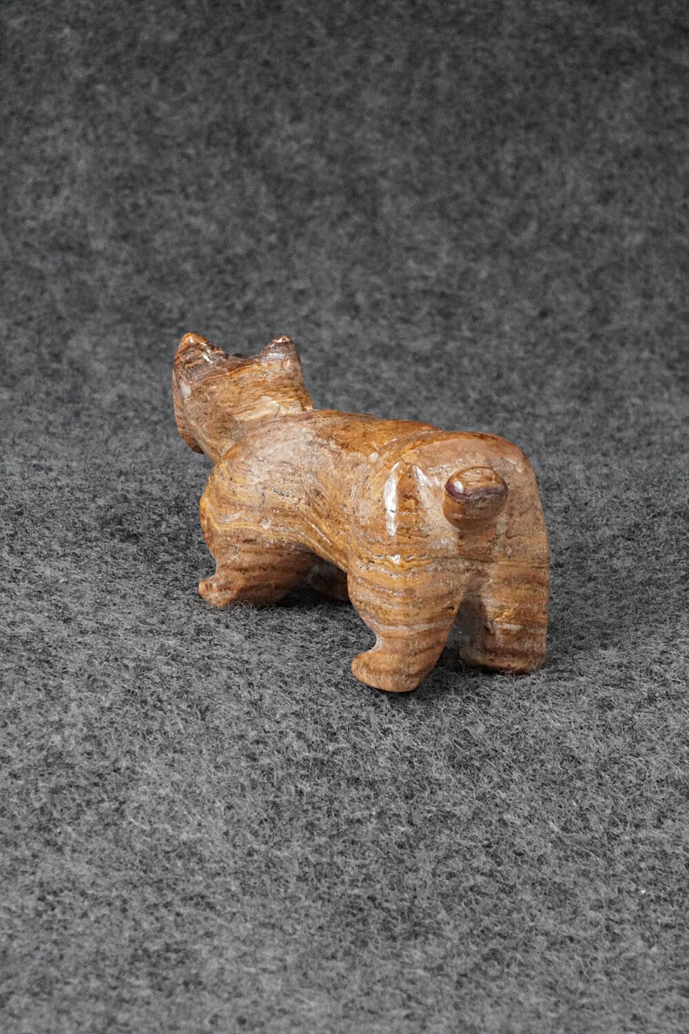 Bobcat Zuni Fetish Carving - Freddie Leekya
