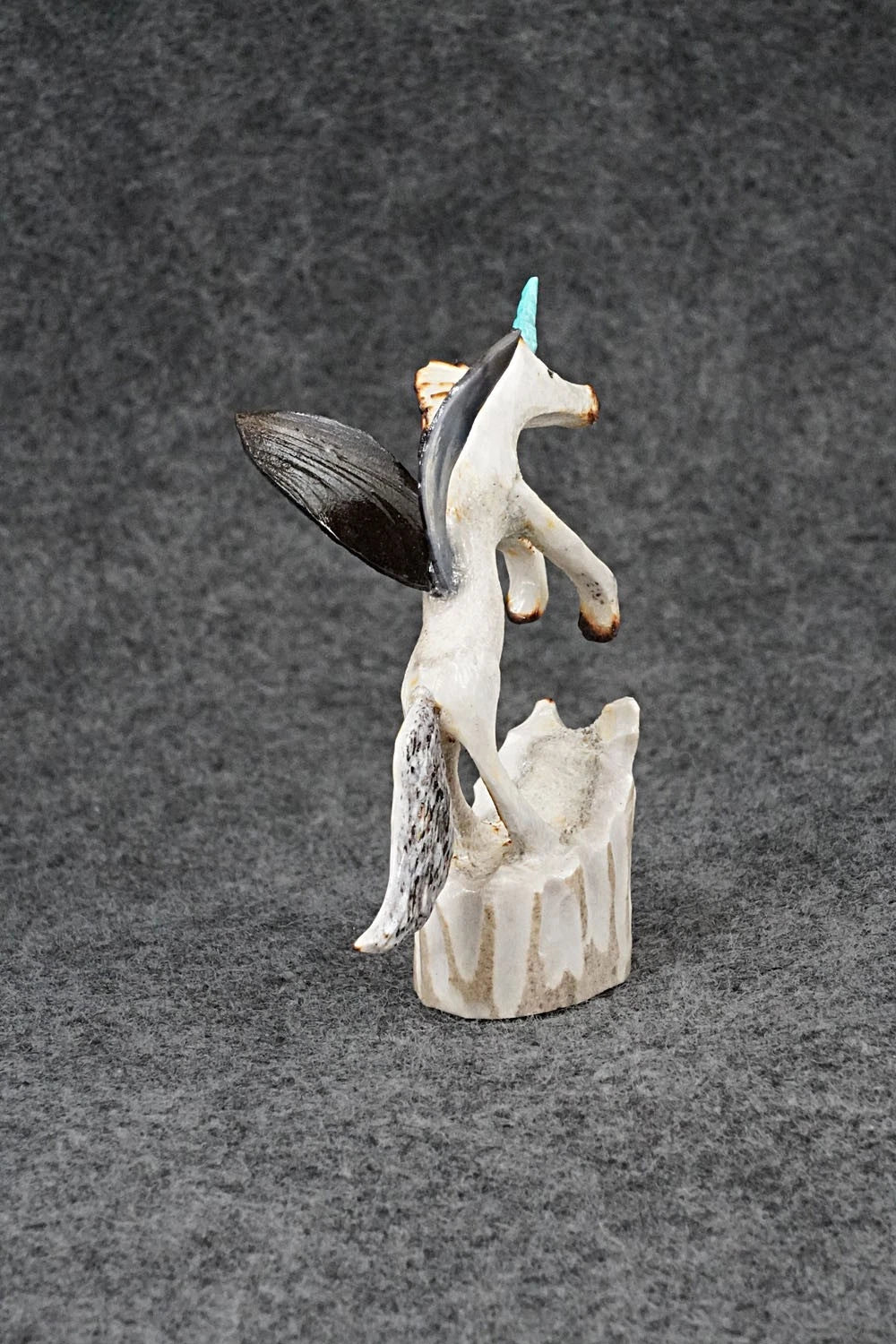 Unicorn Zuni Fetish Carving - Ruben Najera