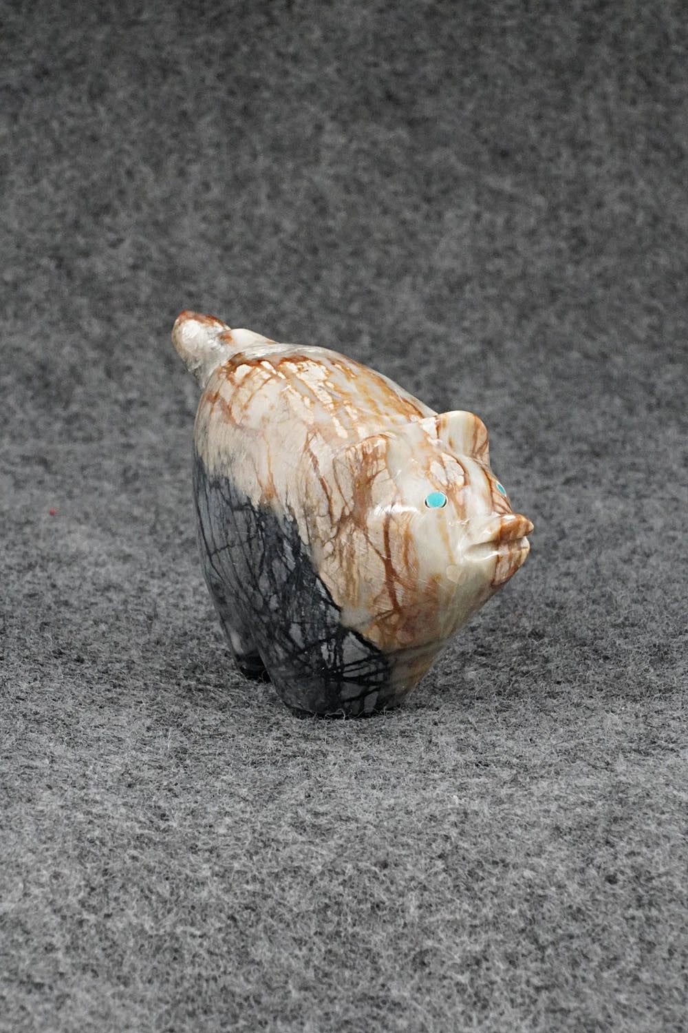 Pig Zuni Fetish Carving - Delvin Leekya
