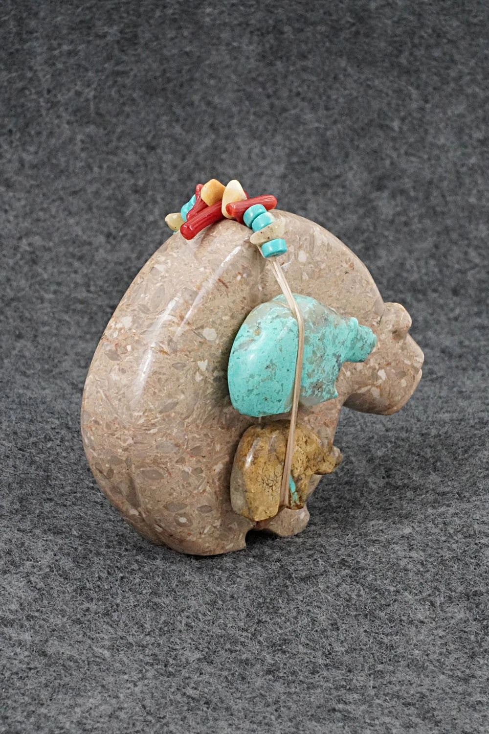 Bear Zuni Fetish Carving - Farlan & Paulette Quam