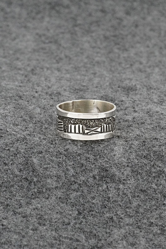 Sterling Silver Ring - Elaine Becenti - Size 9