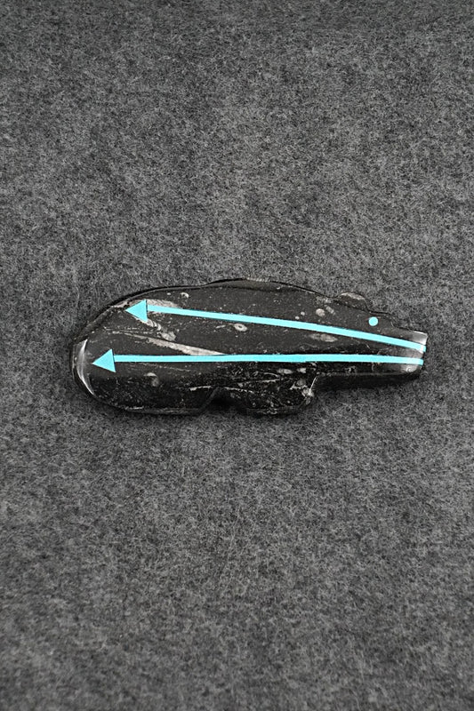 Bear Zuni Fetish Carving - Bernard Laiwakete