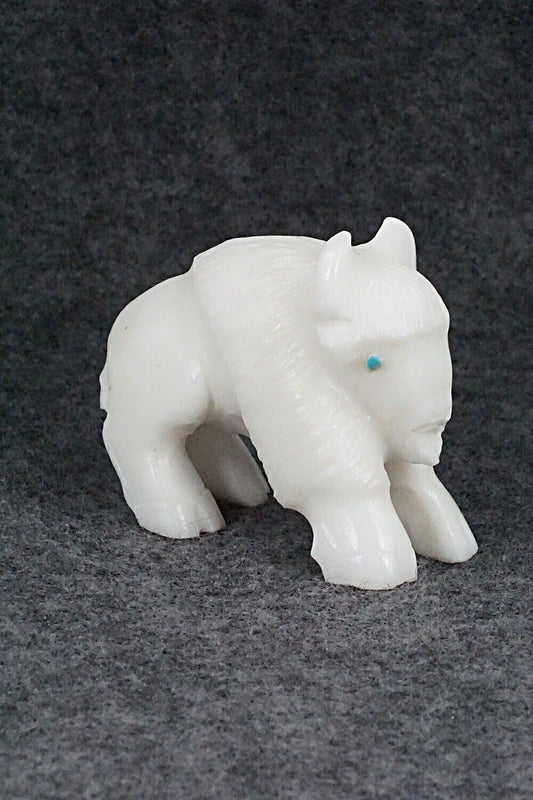 Buffalo Zuni Fetish - Derrick Kaamasee