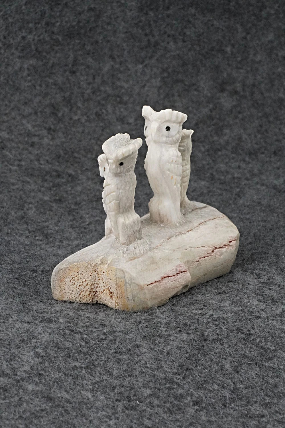 Owl Zuni Fetish Carving - Chris Peina