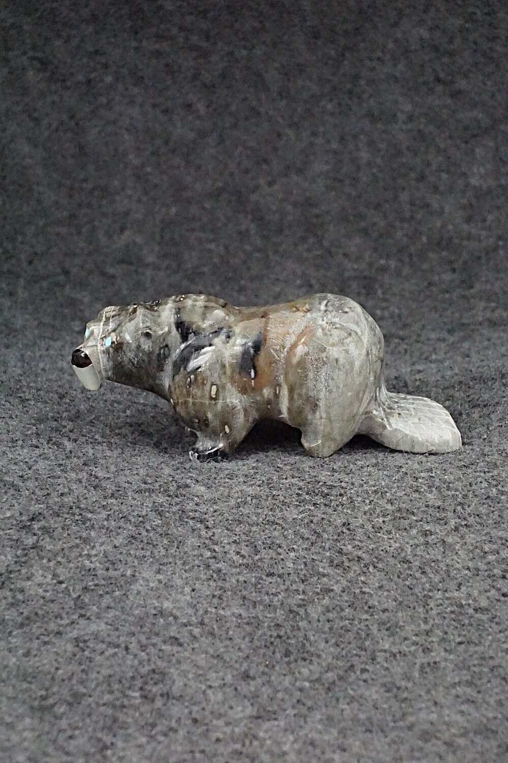 Beaver Zuni Fetish Carving - Freddie Leekya
