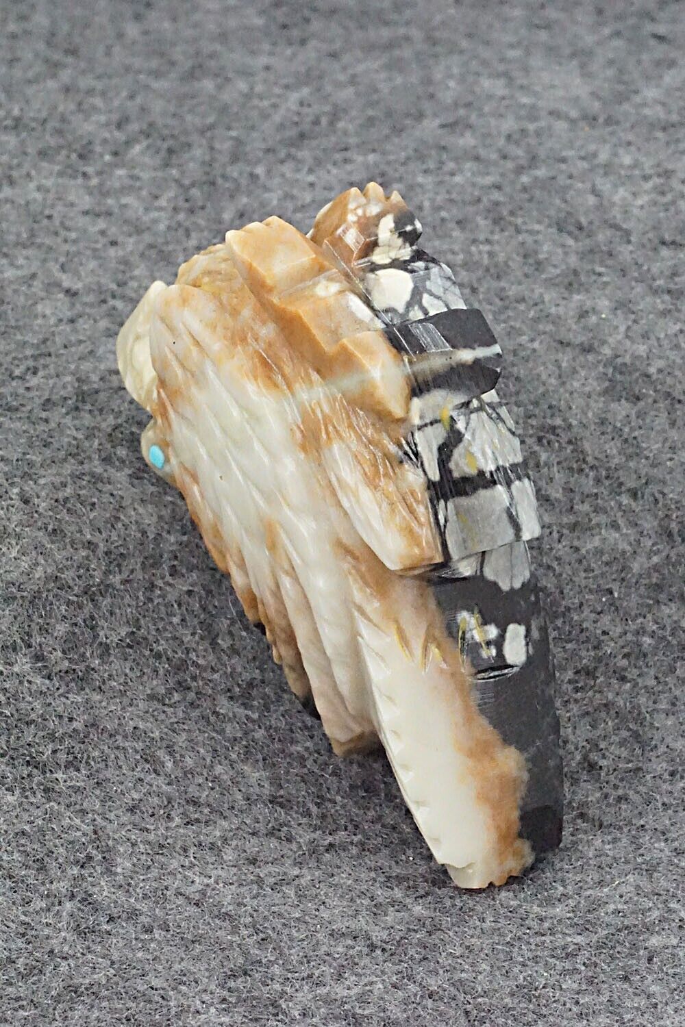Eagle Zuni Fetish Carving - Tony Mackel