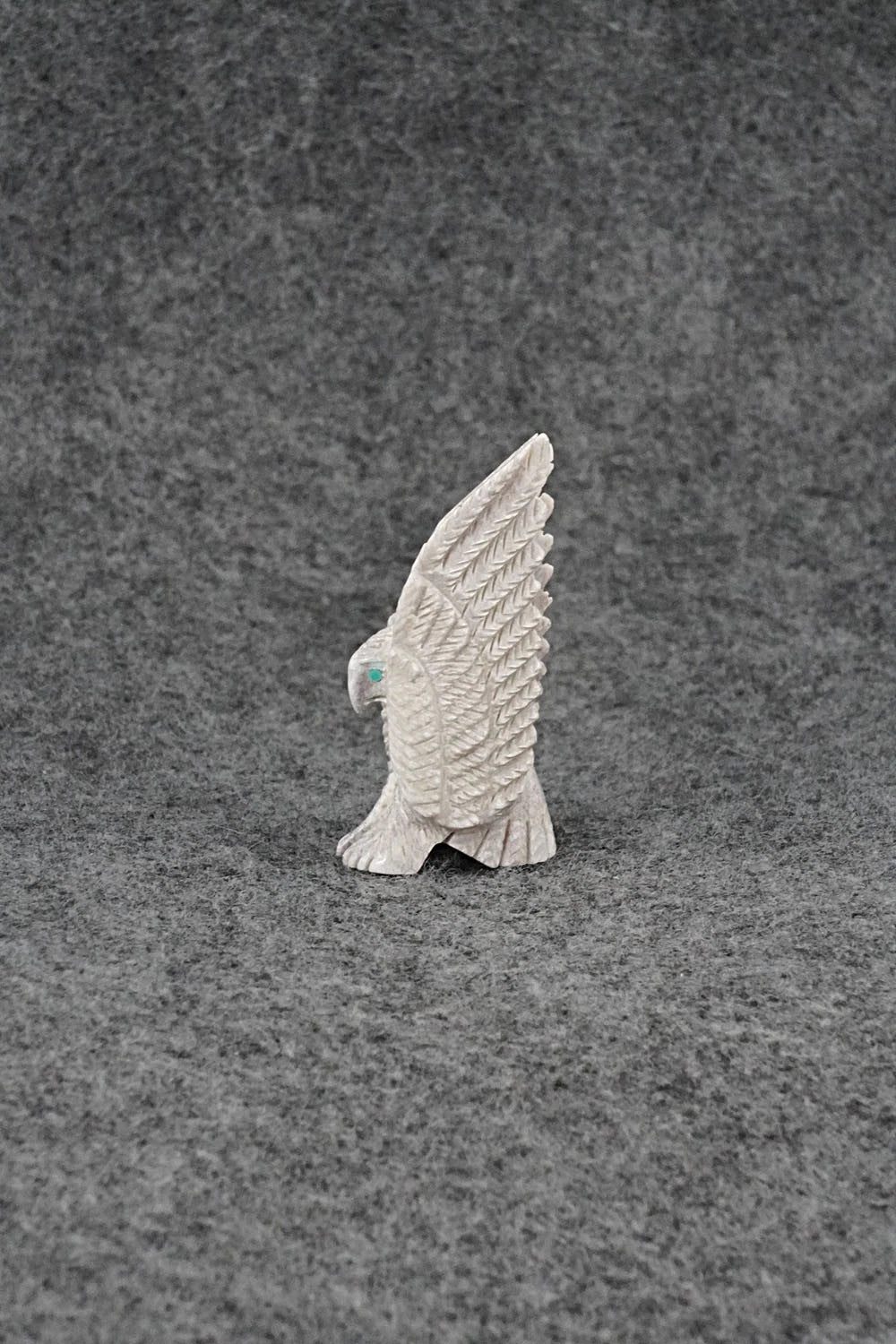 Eagle Zuni Fetish Carving - Justin Hustito