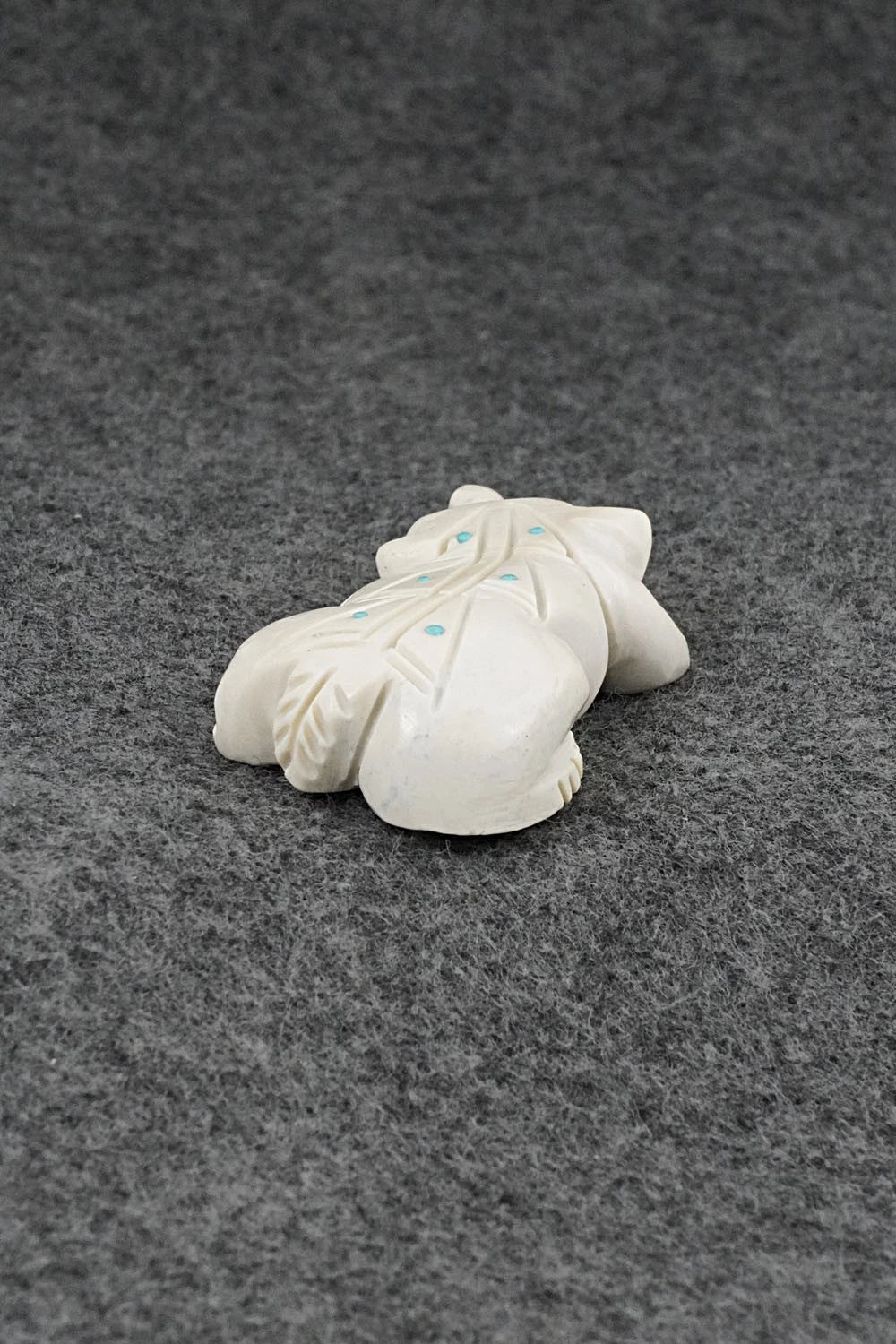 Badger Zuni Fetish Carving - Adrian Cachini