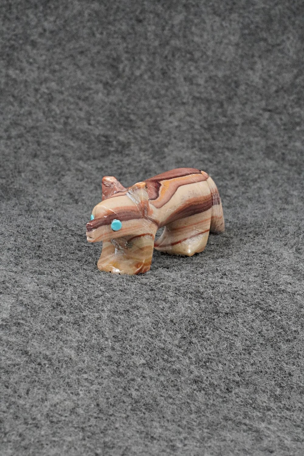 Wolf Zuni Fetish Carving - Ronnie Lunasee