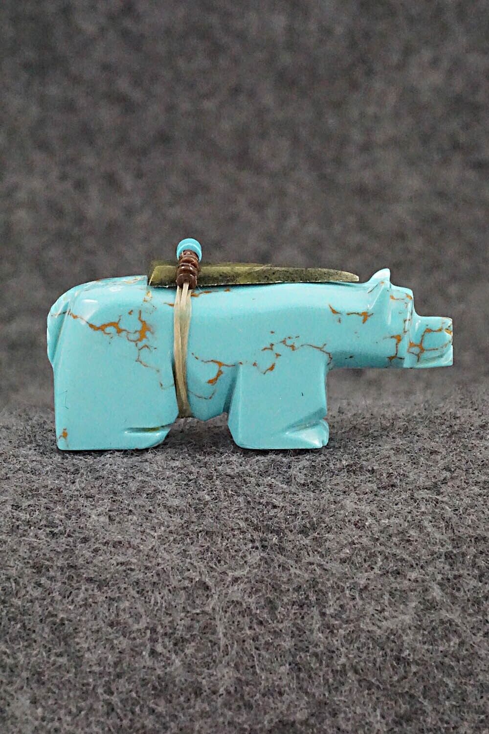 Bear Zuni Fetish Carving - Alex Tsethlikai