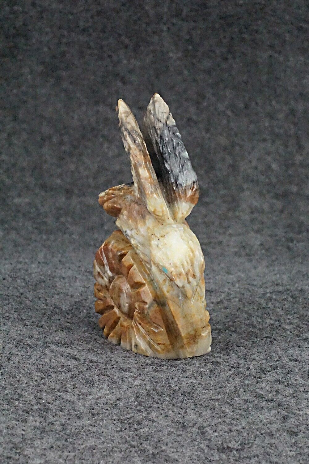 Hummingbird Zuni Fetish Carving - Tony Mackel