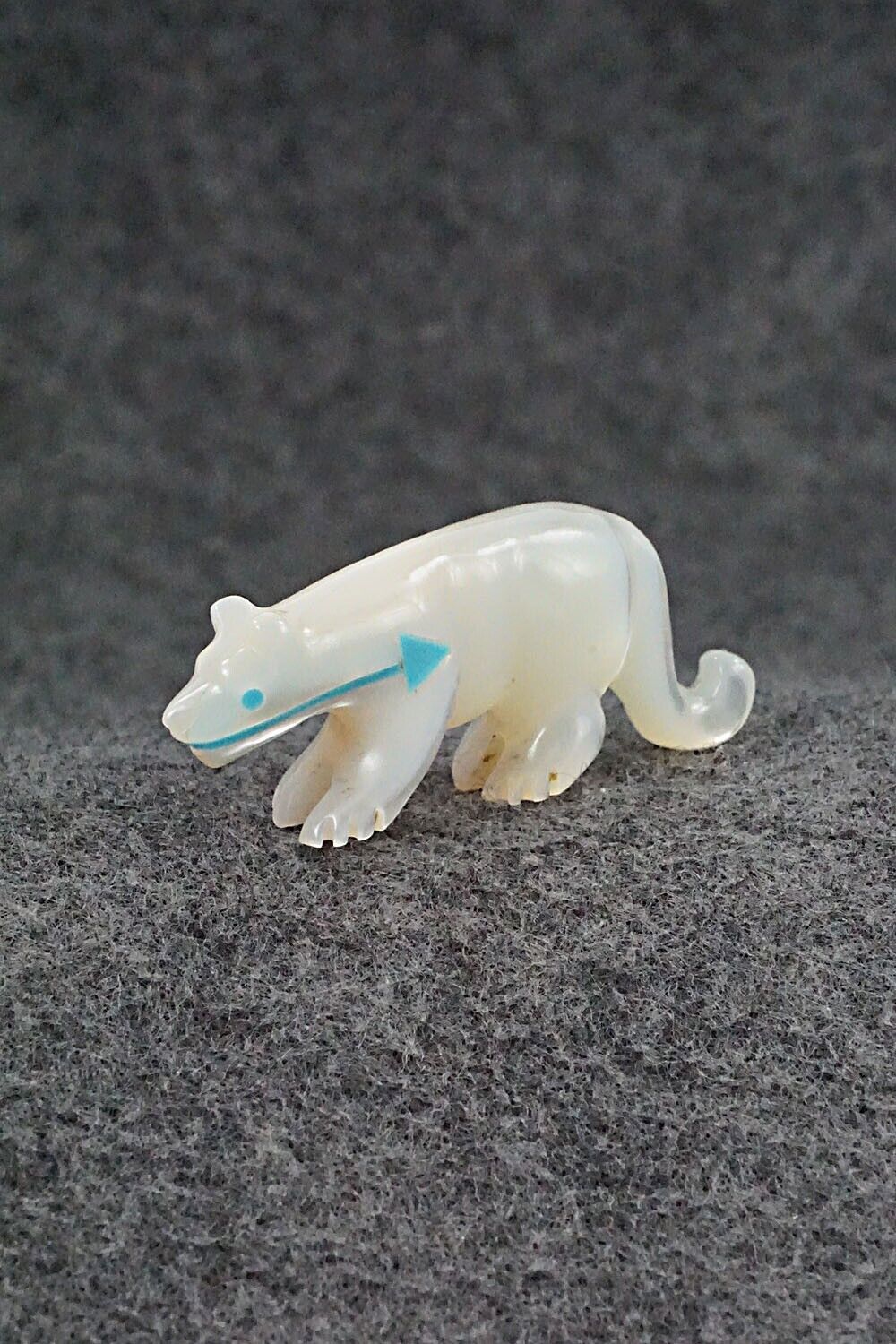Mountain Lion Zuni Fetish Carving - Andres Quandelacy
