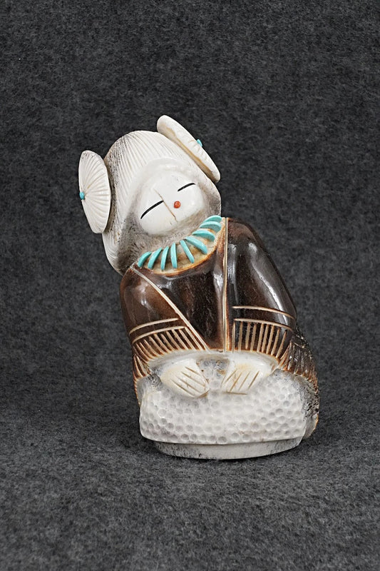 Corn Maiden Zuni Fetish Carving - Claudia Peina