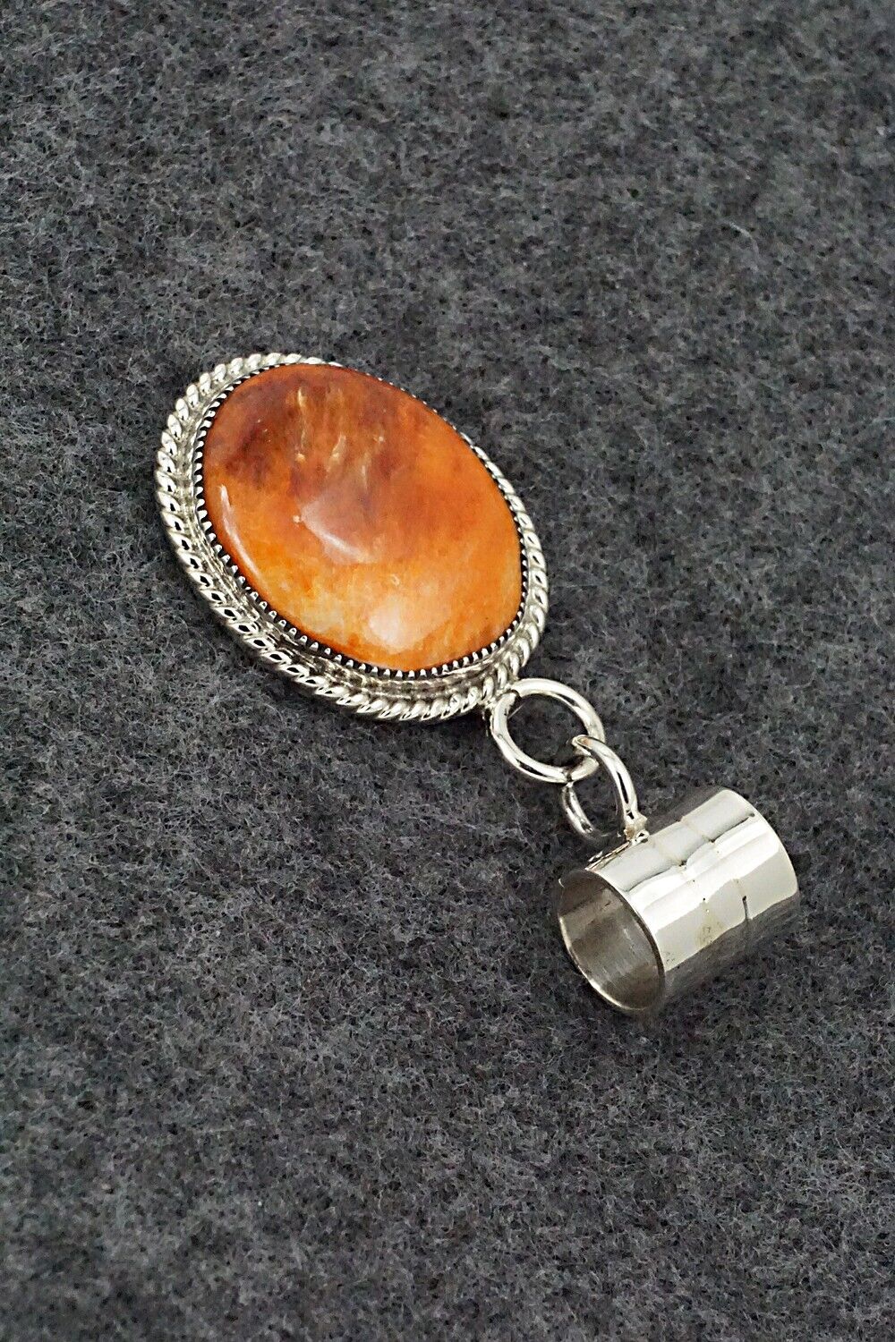 Spiny Oyster & Sterling Silver Pendant - Gregg Yazzie