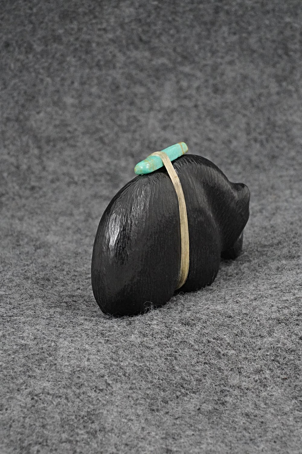 Bear Zuni Fetish Carving - Herbert Halate