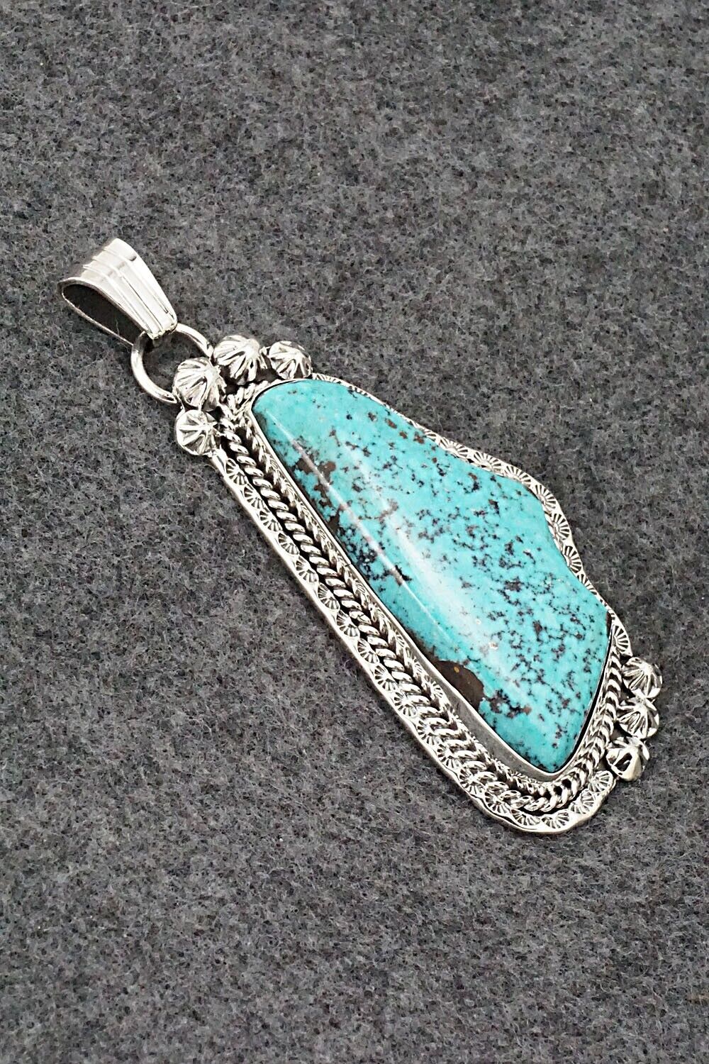 Turquoise & Sterling Silver Pendant - Rita Largo