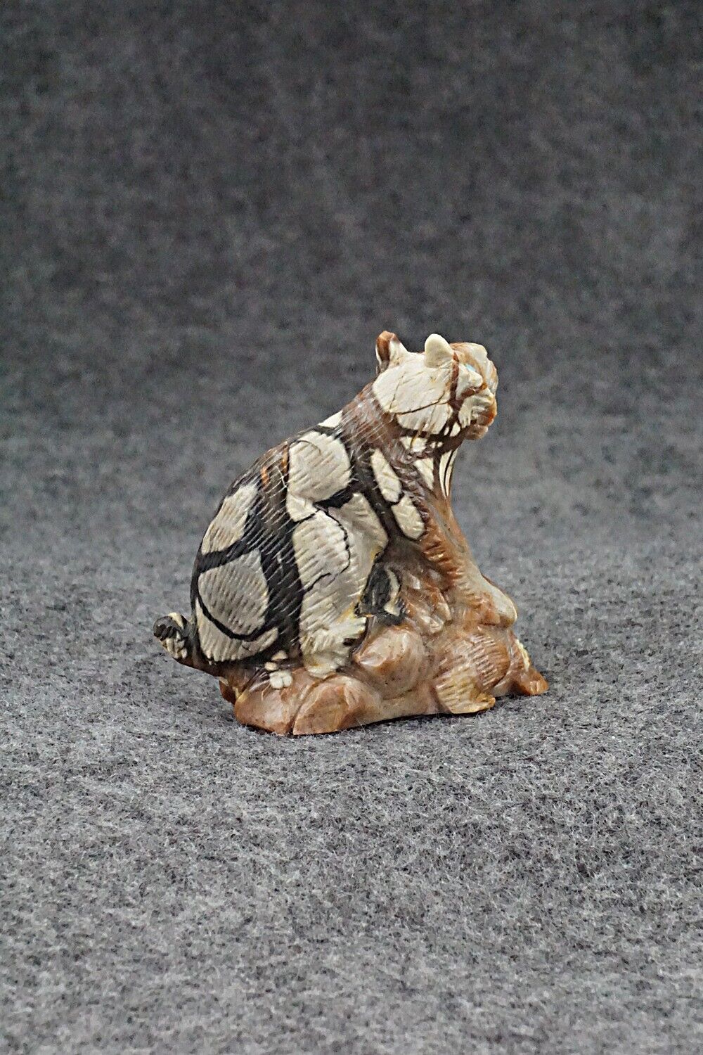 Bobcat and Rabbit Zuni Fetish Carving - Lance Cheama