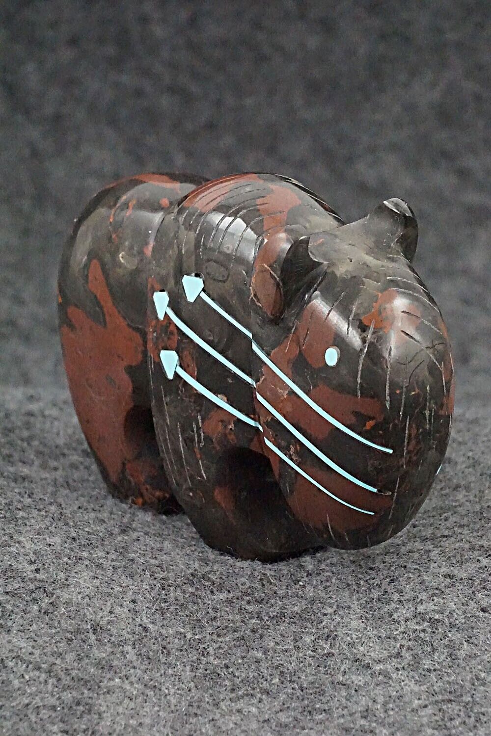 Buffalo Zuni Fetish Carving - Kenric Laiwakete