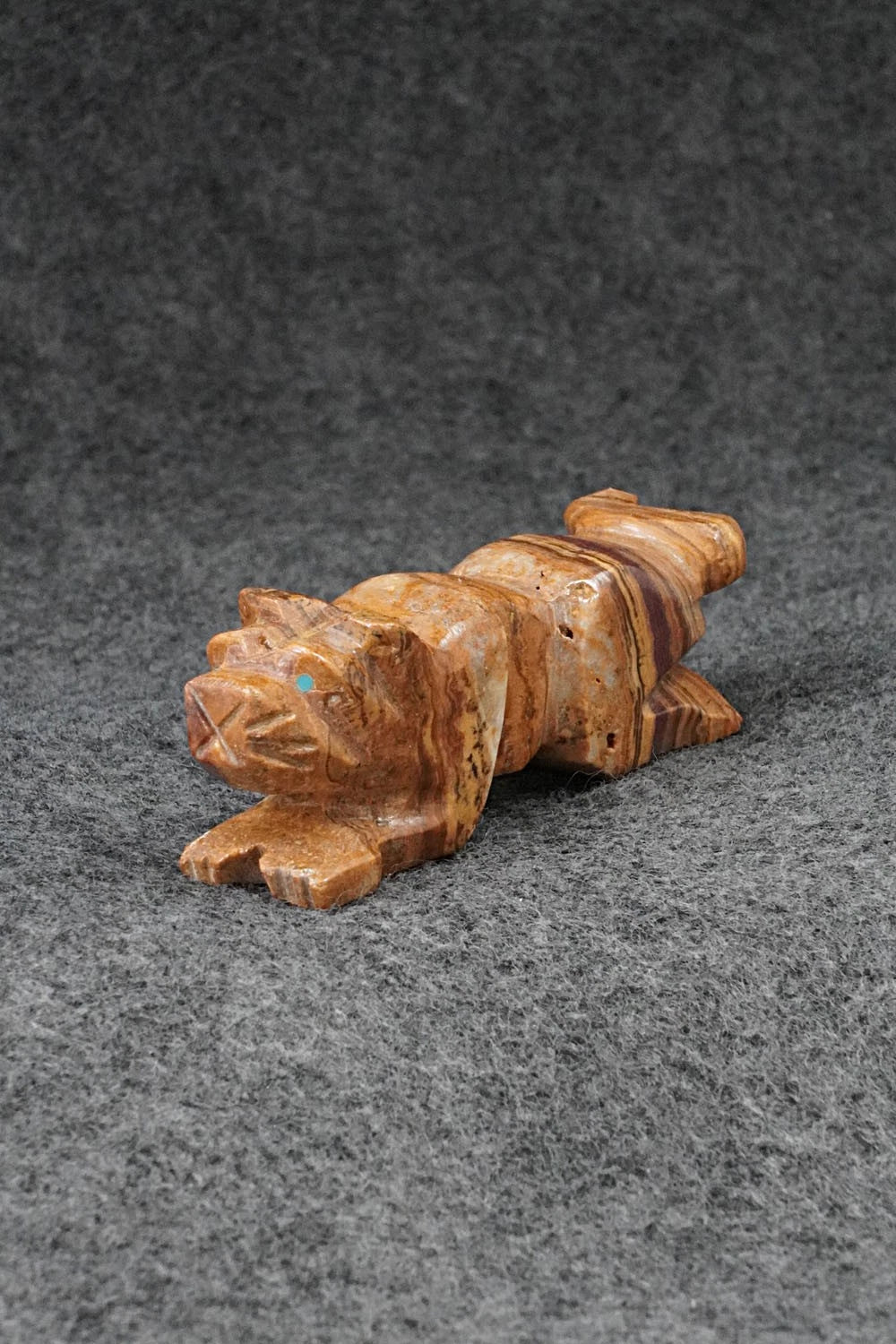 Mountain Lion Zuni Fetish Carving - Tony Mackel