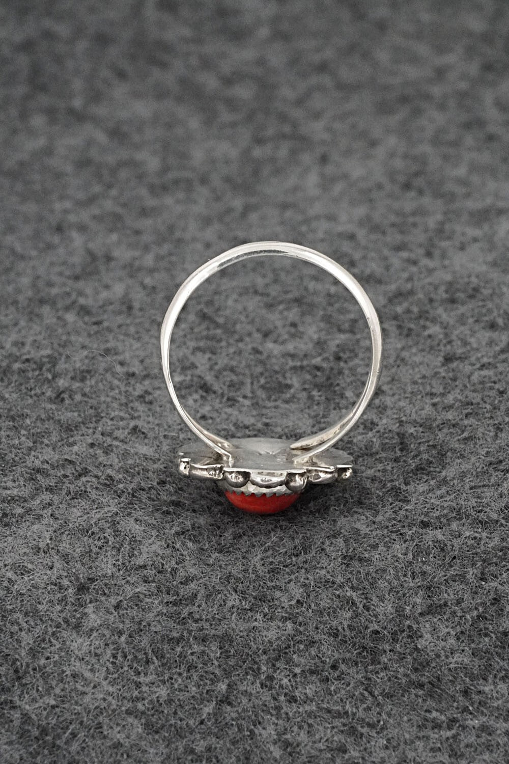 Spiny Oyster & Sterling Silver Ring - Frieda Martinez - Size 8.5