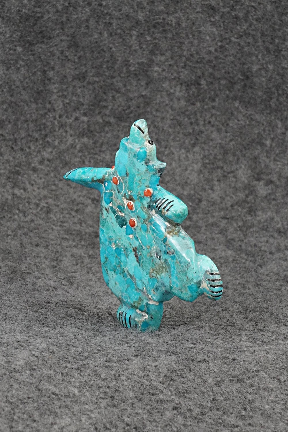 Bear Zuni Fetish Carving - Claudia Peina