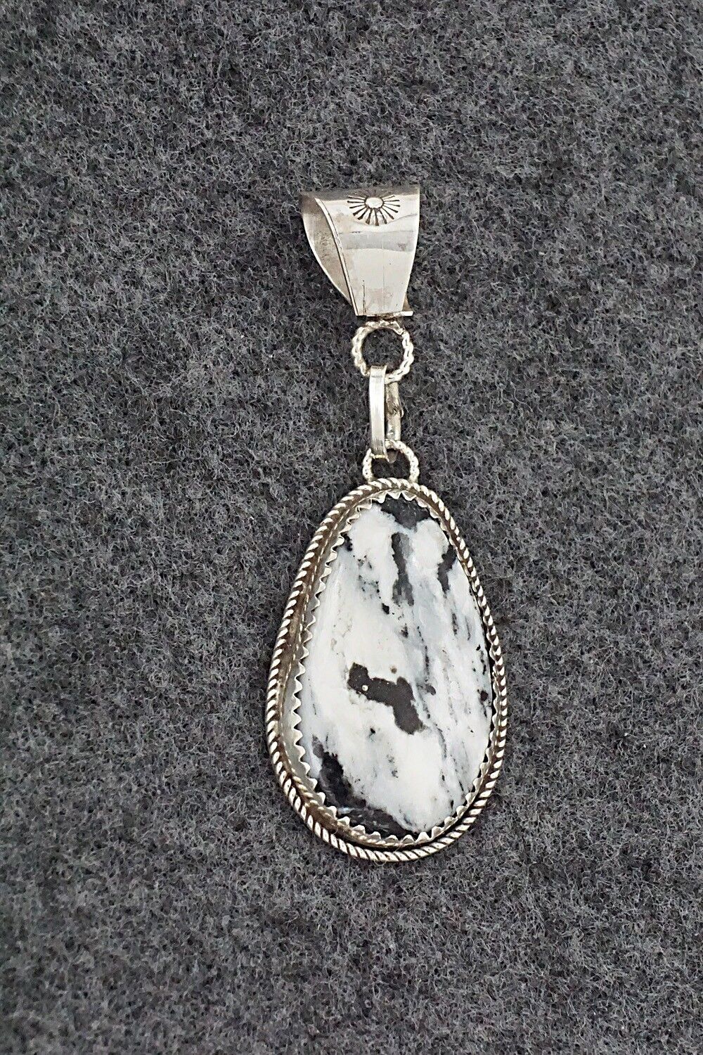 White Buffalo & Sterling Silver Pendant - Ernest Hawthorne