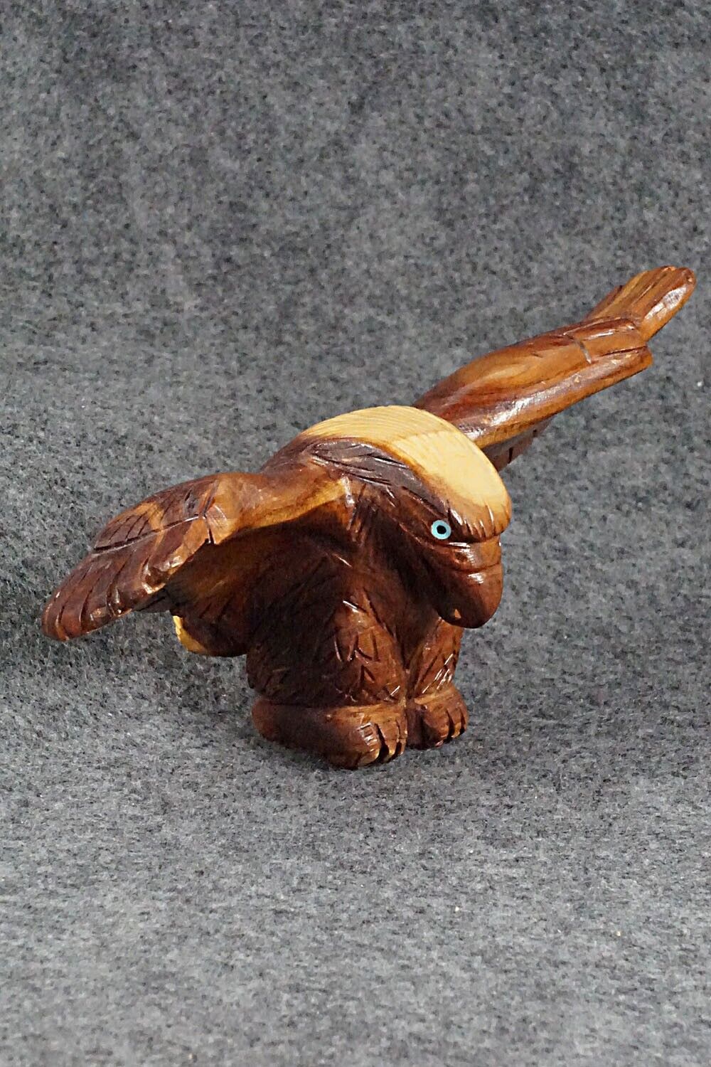 Eagle Zuni Fetish Carving - Chris Nastacio