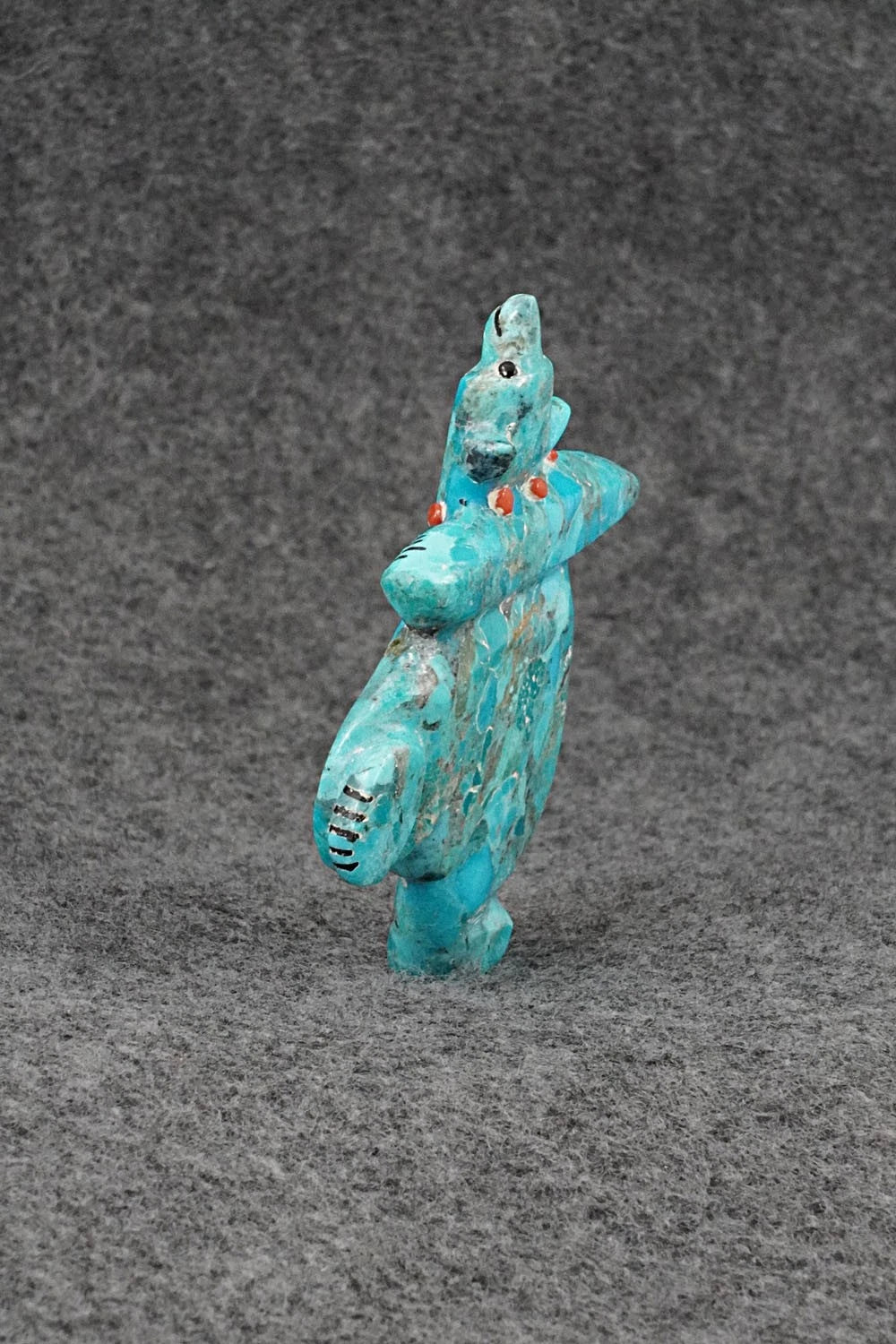 Bear Zuni Fetish Carving - Claudia Peina