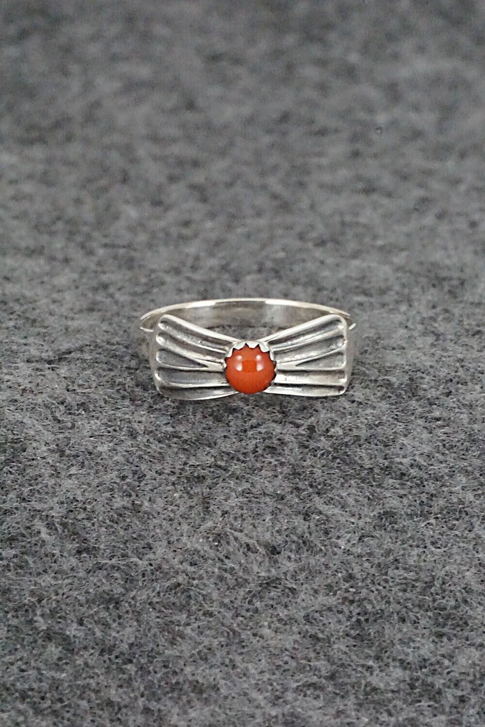 Coral and Sterling Silver Ring - Lee Shorty - Size 8.75