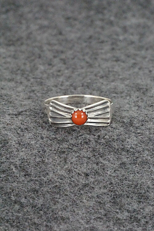 Coral and Sterling Silver Ring - Lee Shorty - Size 8.5