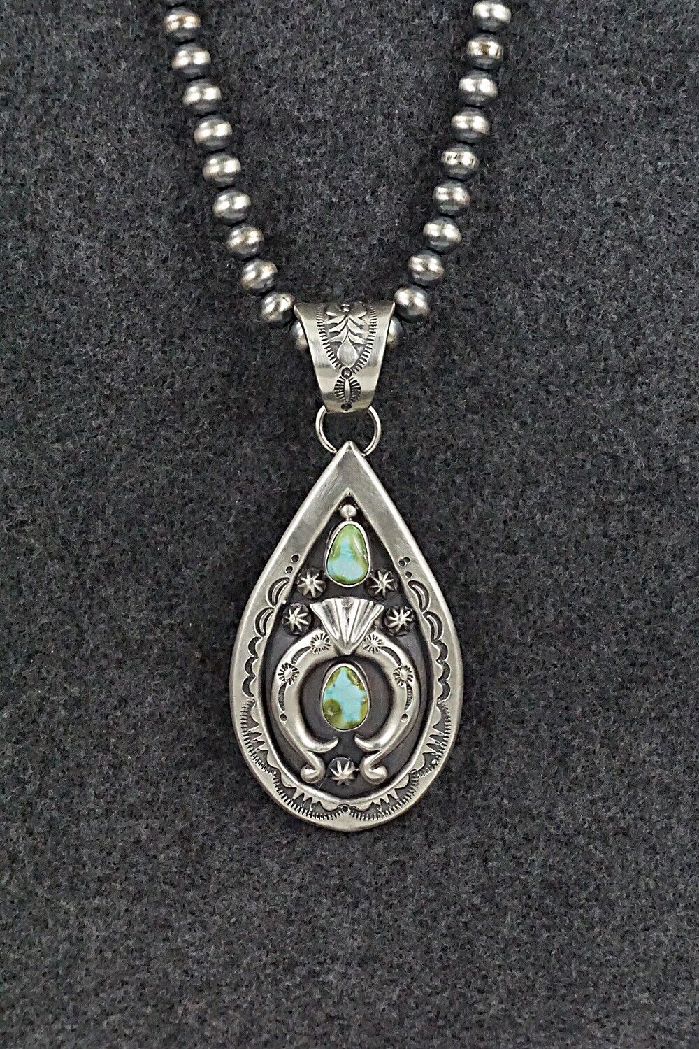 Turquoise & Sterling Silver Necklace - Verley Betone