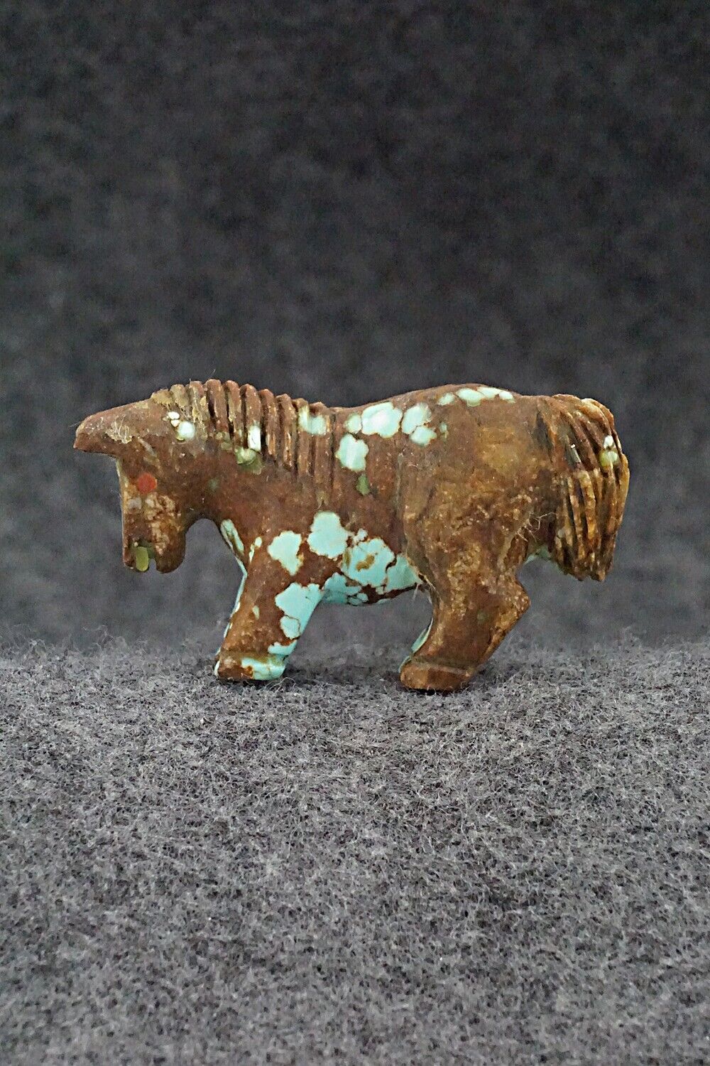 Horse Zuni Fetish Carving - Andres Quandelacy
