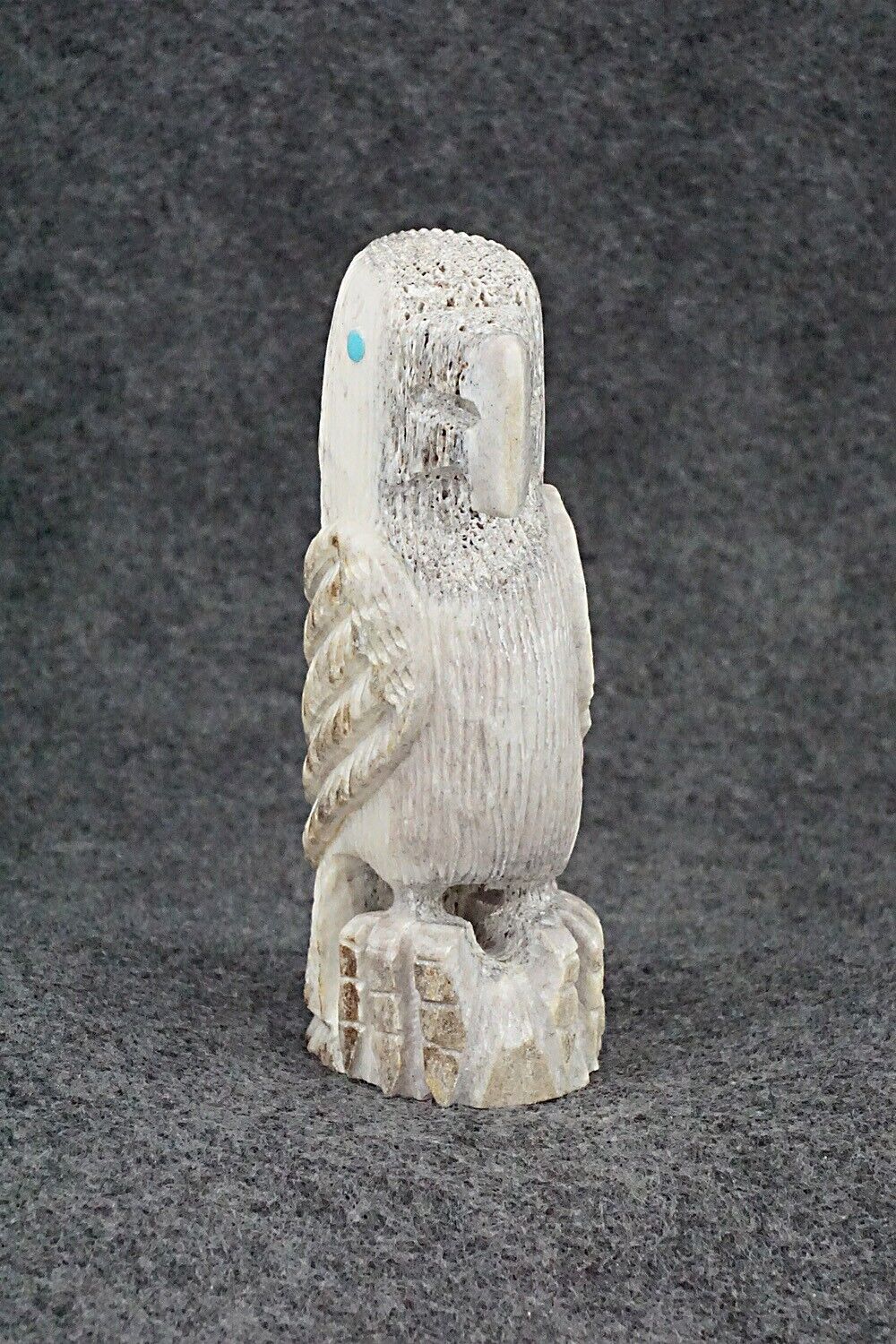 Eagle Zuni Fetish Carving - Garrick Weeka