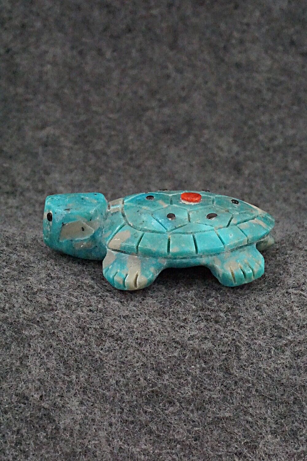 Turtle Zuni Fetish Carving - Reynold Lunasee