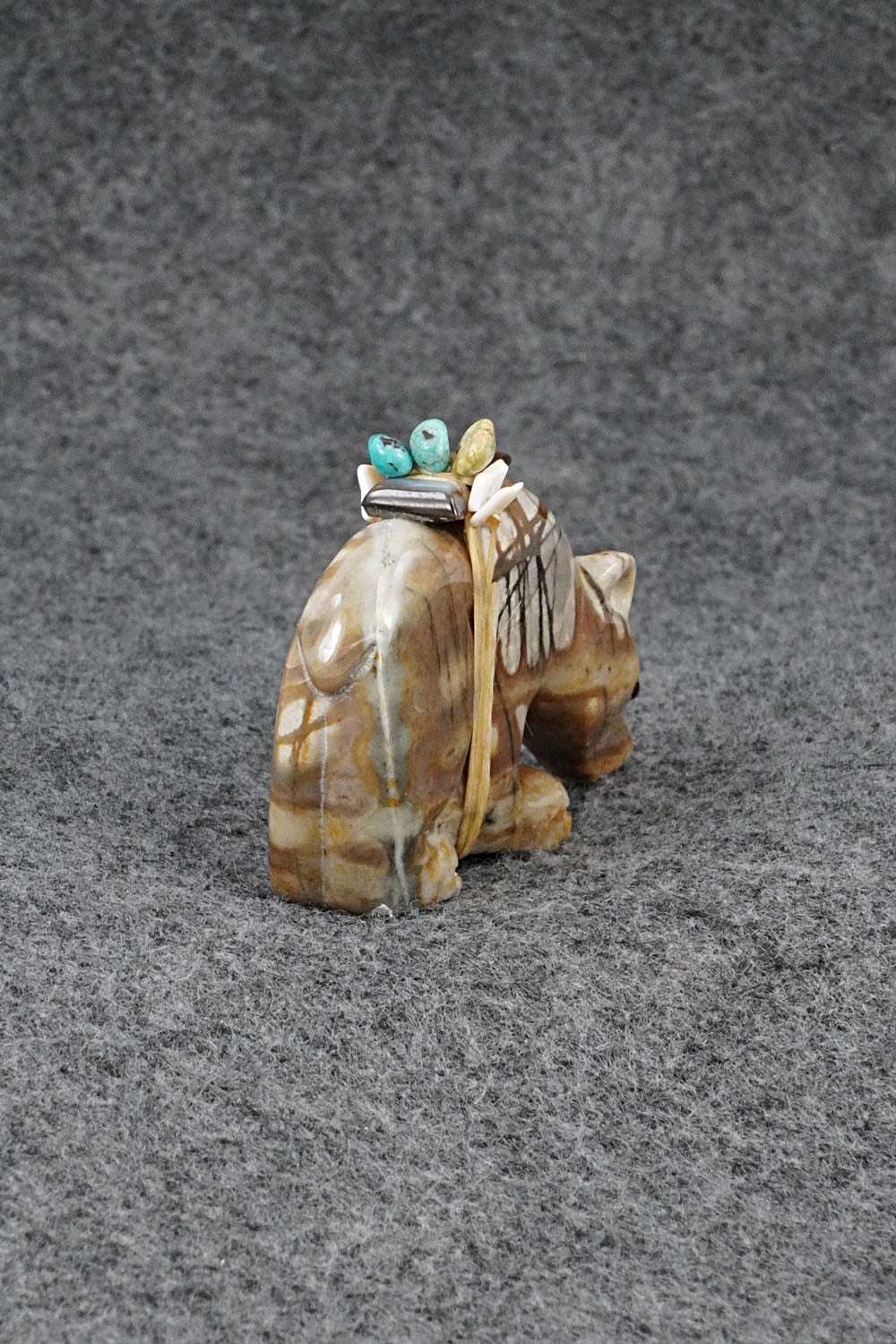 Bear Zuni Fetish Carving - Randy Lucio