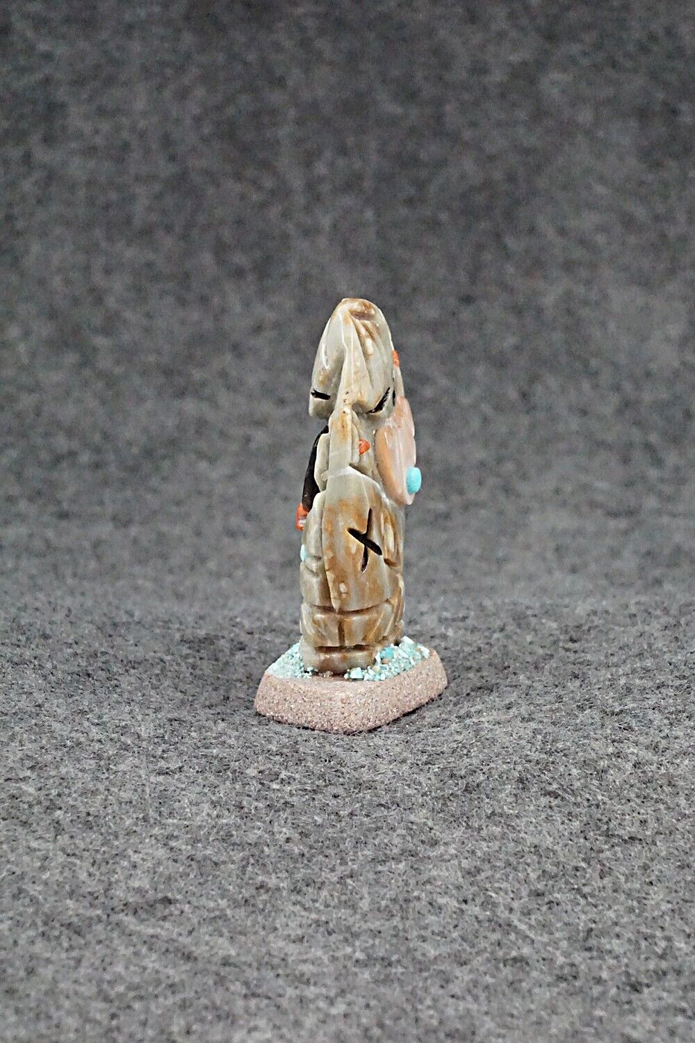 Corn Maiden Zuni Fetish Carving - Vickie Quandelacy