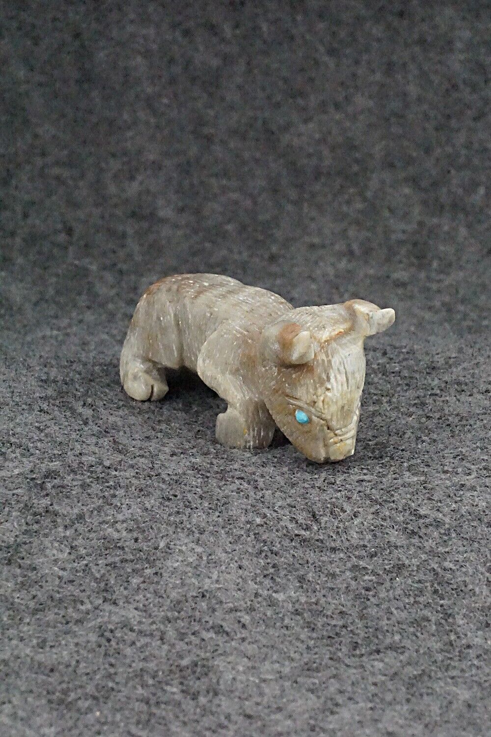 Bull Zuni Fetish Carving - Lindsey Cheama