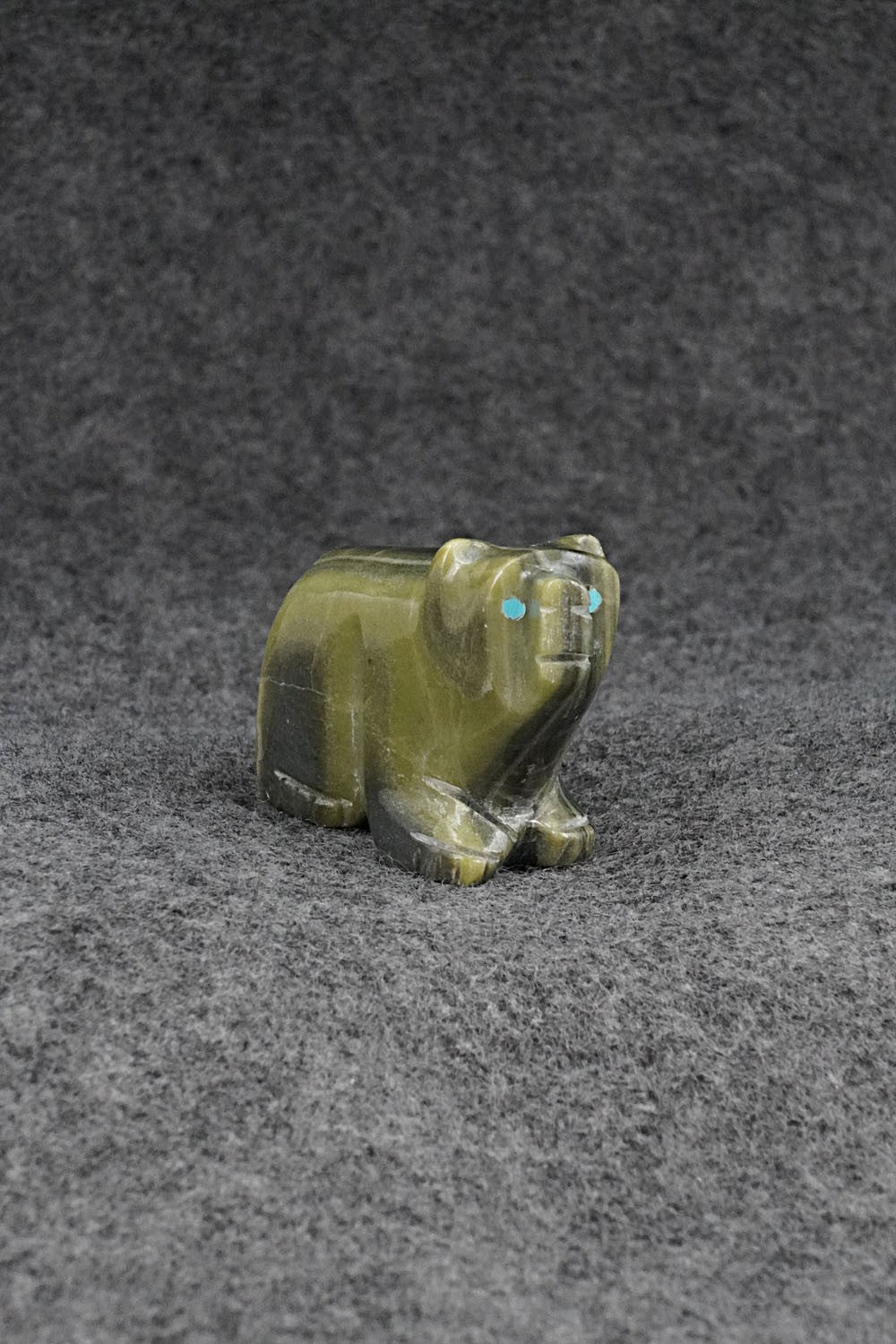 Bear Zuni Fetish Carving - David Chavez