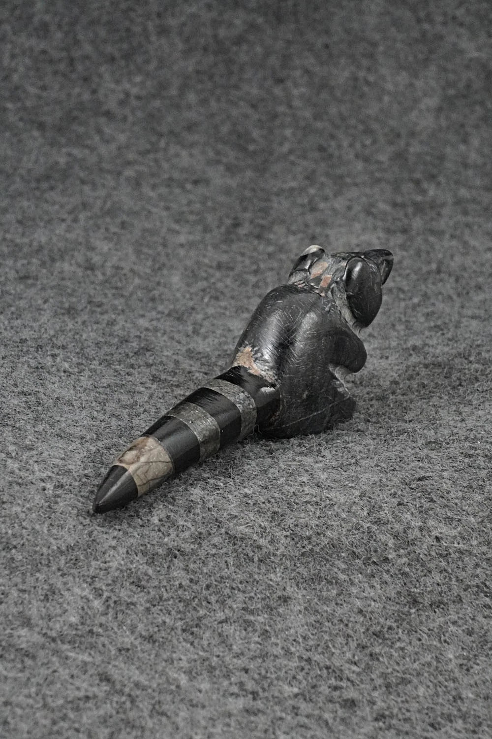 Raccoon Zuni Fetish Carving - Justin Red Elk